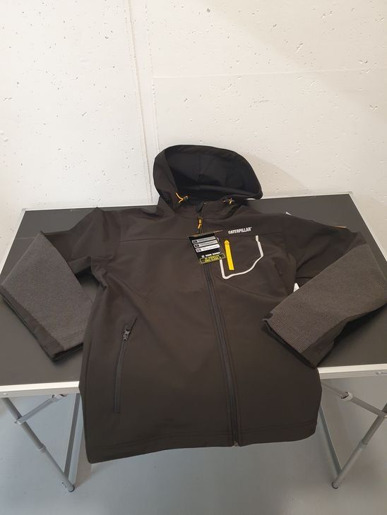 Giacche: Neu - Caterpillar - Softshell-Jacke - Gr. M – Nuovo e nell'imballaggio originale da Dagmersellen venduto da Jarsetz_Restposten 1