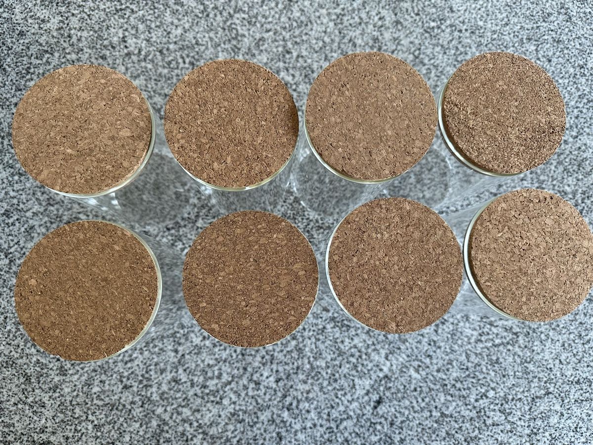 Behälter & Ähnliches: 8x Glas Jars mit Kork Deckel – Gebraucht aus Steinhausen von casaplia 3