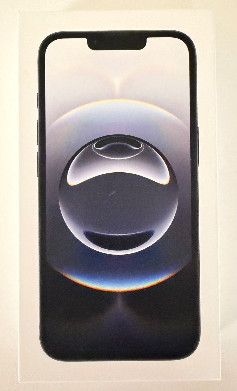 Apple Telefoni cellulari / Smartphones: Apple iPhone 16e 128GB noir comme neuf – Usato da Gryon venduto da Hamynos 6