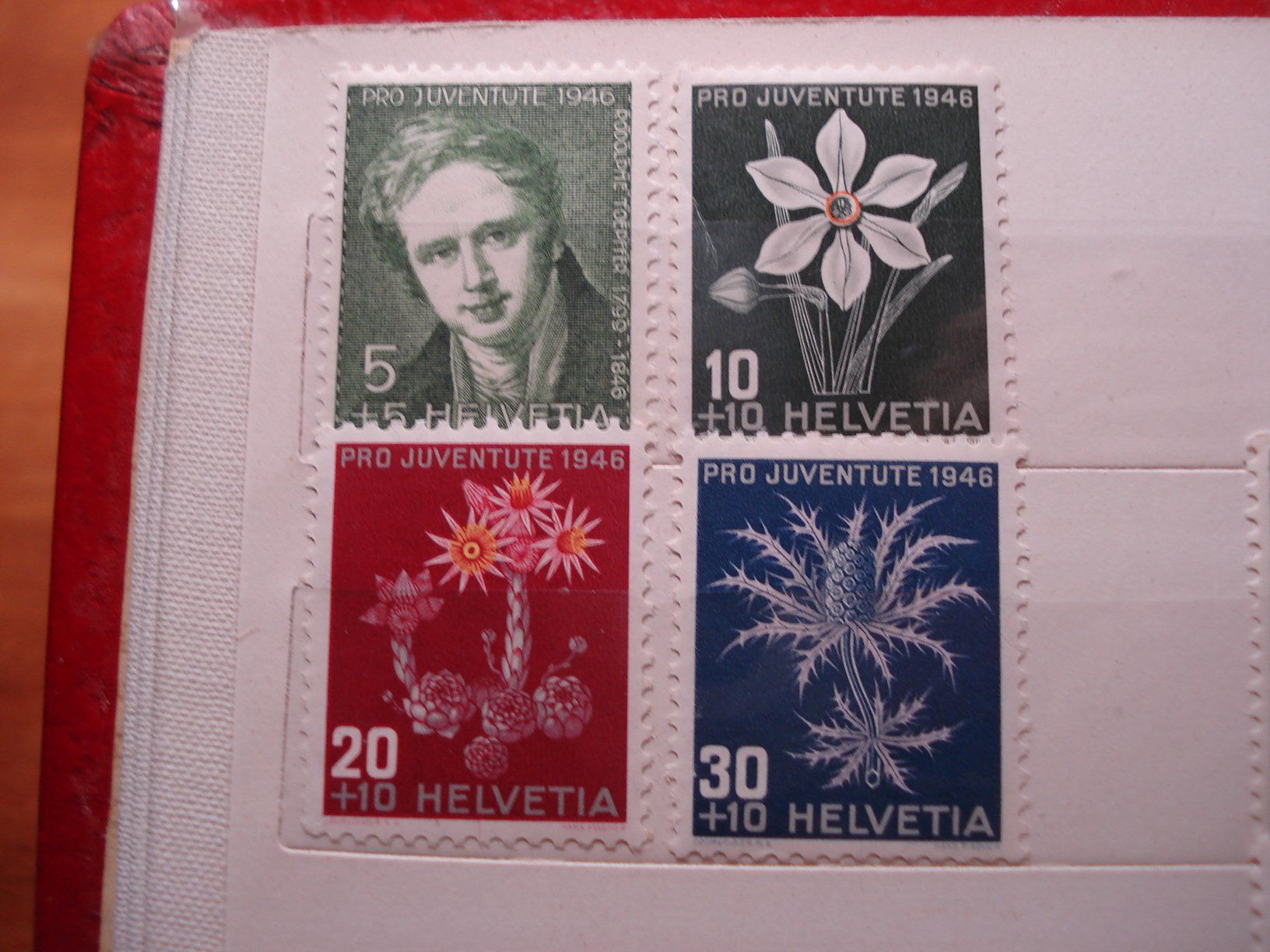 Tutti i francobolli: Satz Pro Juventute 1946 * – Usato da Niederwil AG venduto da morostahu