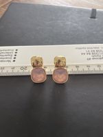 Jolies boucles d’oreilles plaquées et pierre rose givrée neu