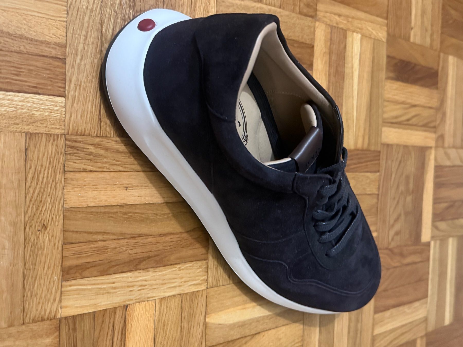 Tod'S Scarpe da uomo: TOD'S Baskets Red Dot Tod's en daim – Nuovo (secondo la descrizione) da Meyrin venduto da nic_hrj6 3