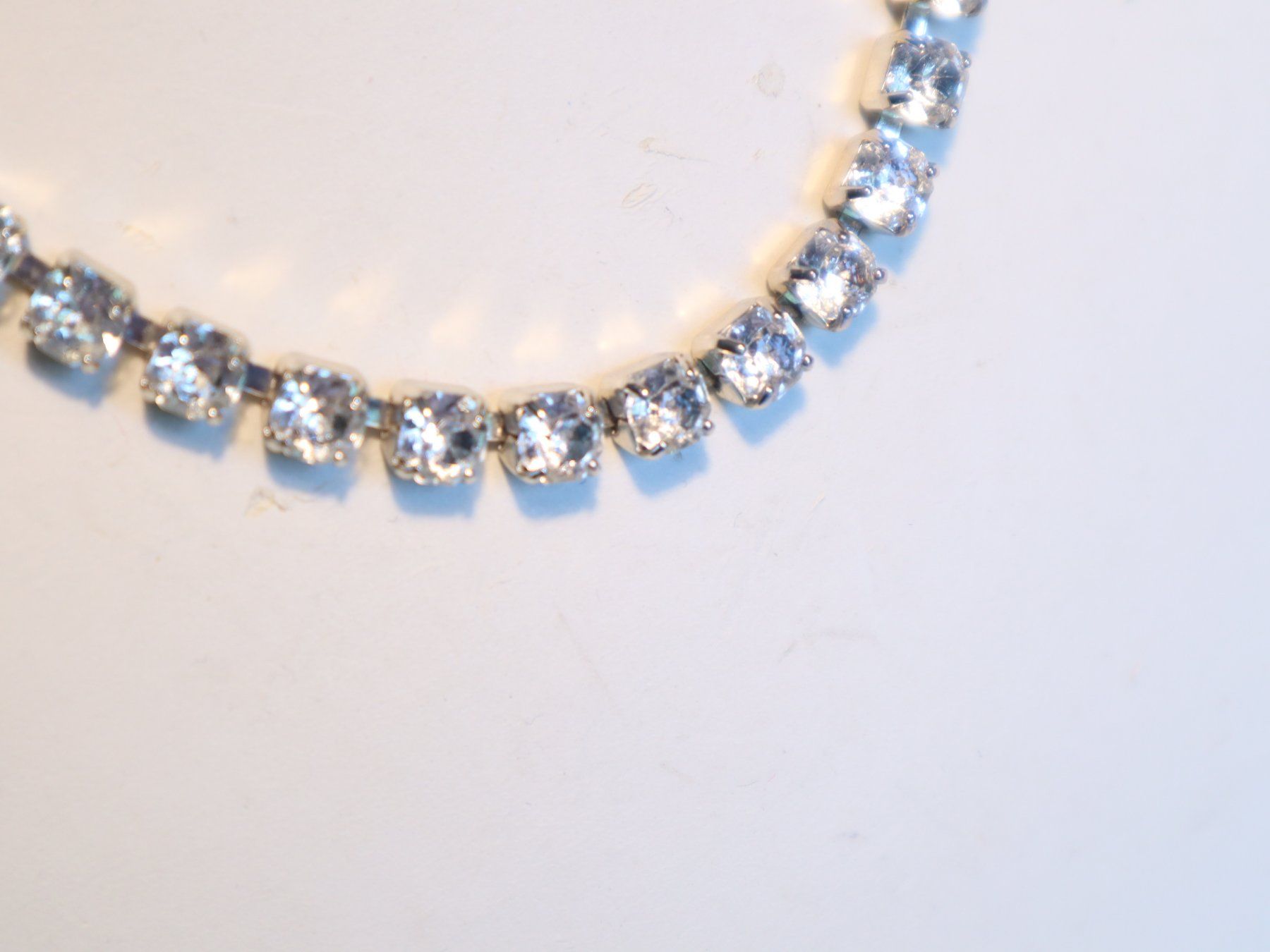 Ketten: Wunderschöne, glitzernde Strass-Kette Vintage Kostümschmuck – Gebraucht aus Baden von TellsKuchenhaus 2