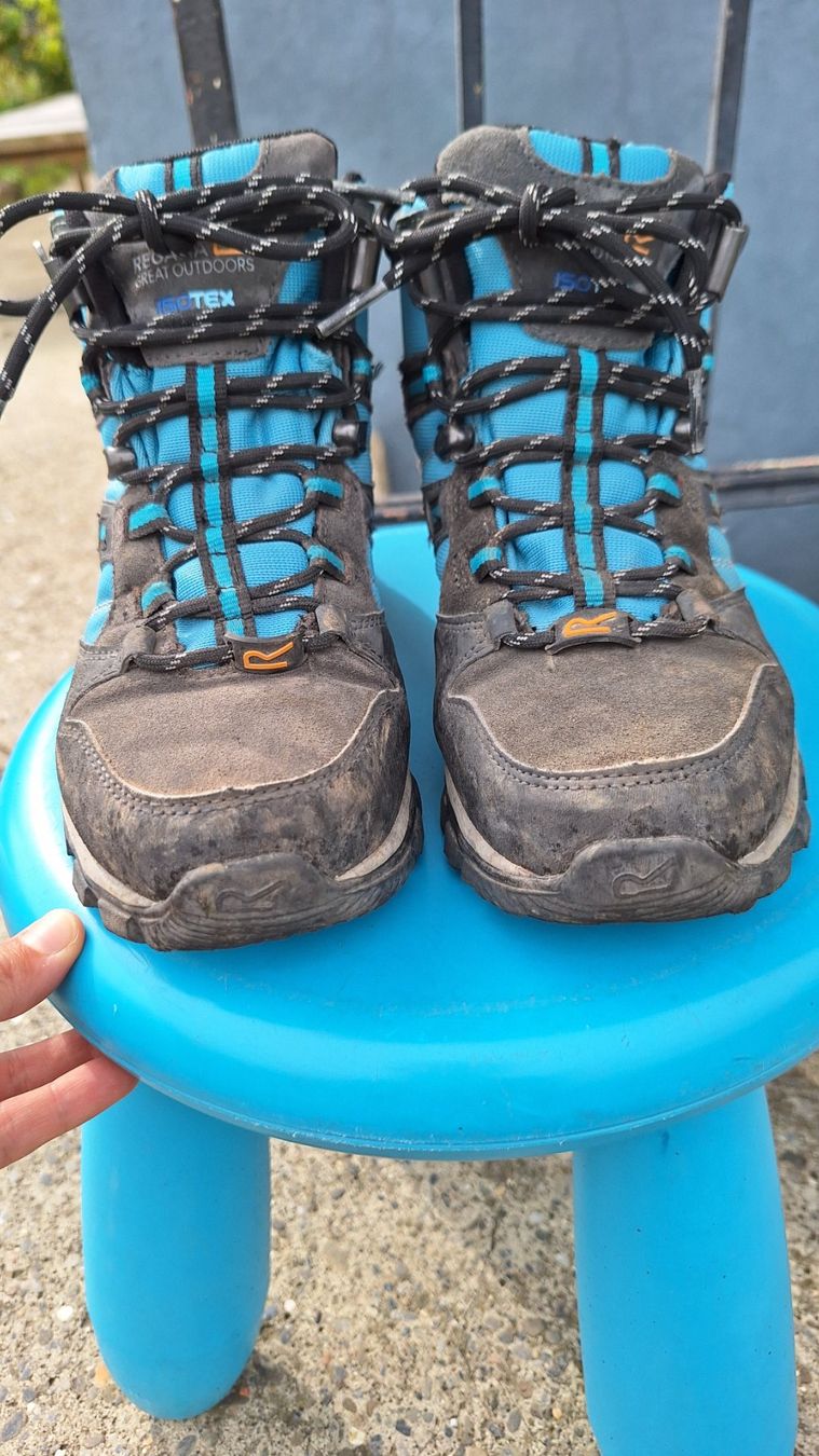 Herrenschuhe: Regatta Wanderschuhe, Grösse 36 – Gebraucht aus Wichtrach von Elenagonzi