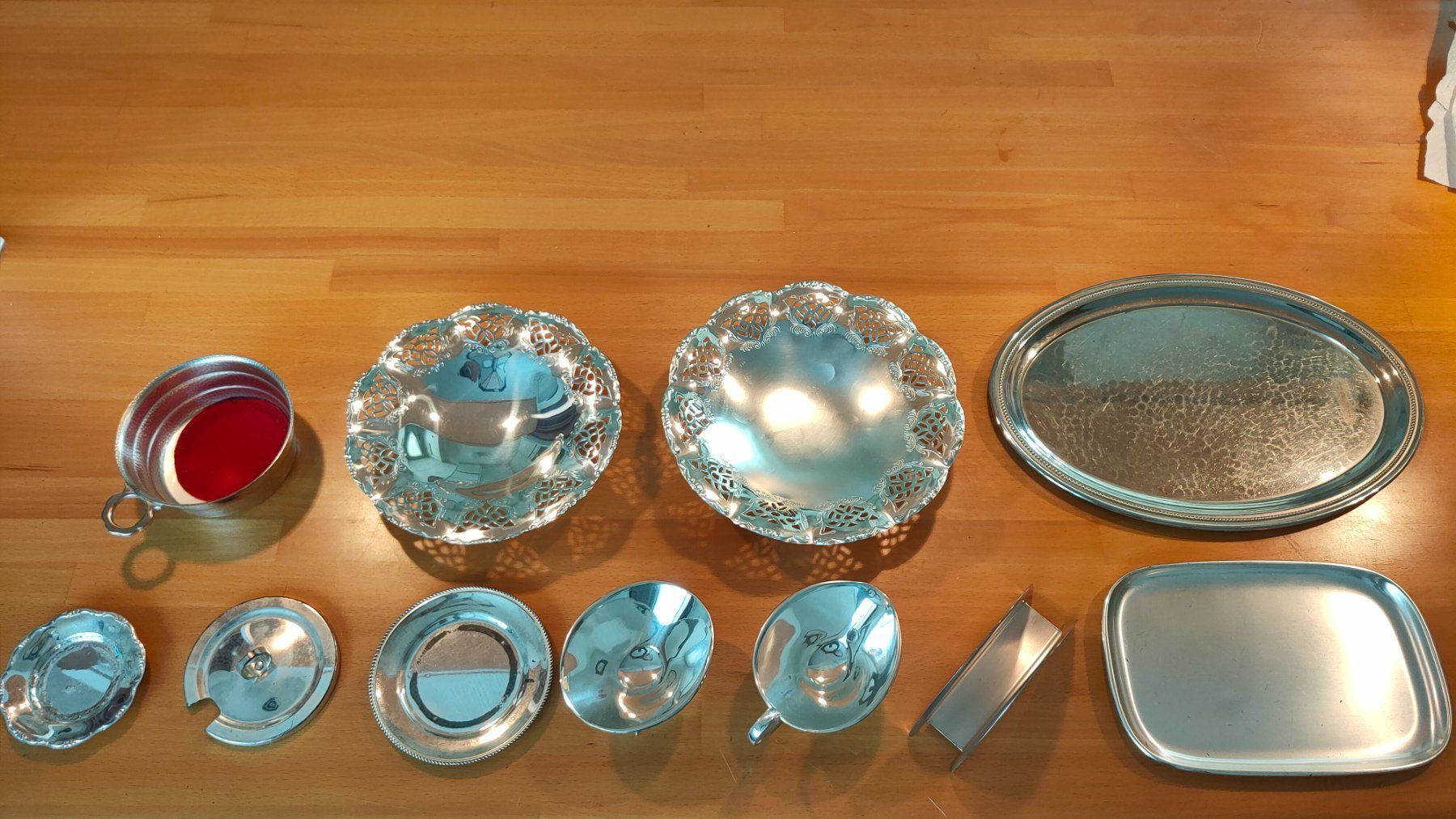 Piatti di portata: Durchbruch-Schalen Quist versilbert Servier-Set 11teilig – Usato da Widen venduto da The_Queen