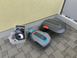 Gardena Sileno city Mähroboter 600 m² mit Garage, Zubehör