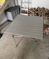 Campingtisch
