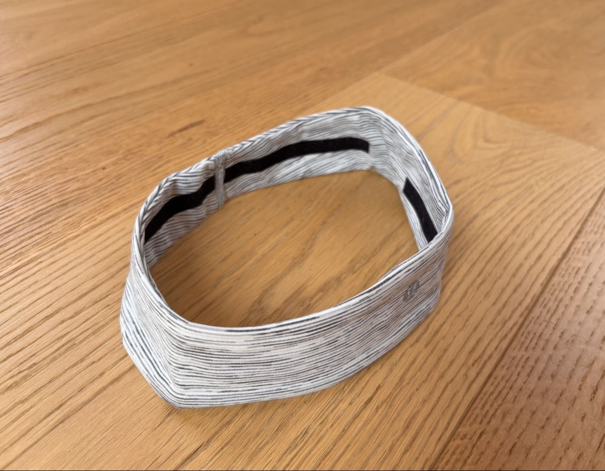 Lululemon Accessoires pour cheveux: Lululemon hairband  – Neuf (Voir description) à Kilchberg ZH par ben_pc68