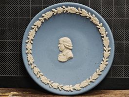 Wunderschönes altes Wedgwood Tellerchen Made in England Nr 2