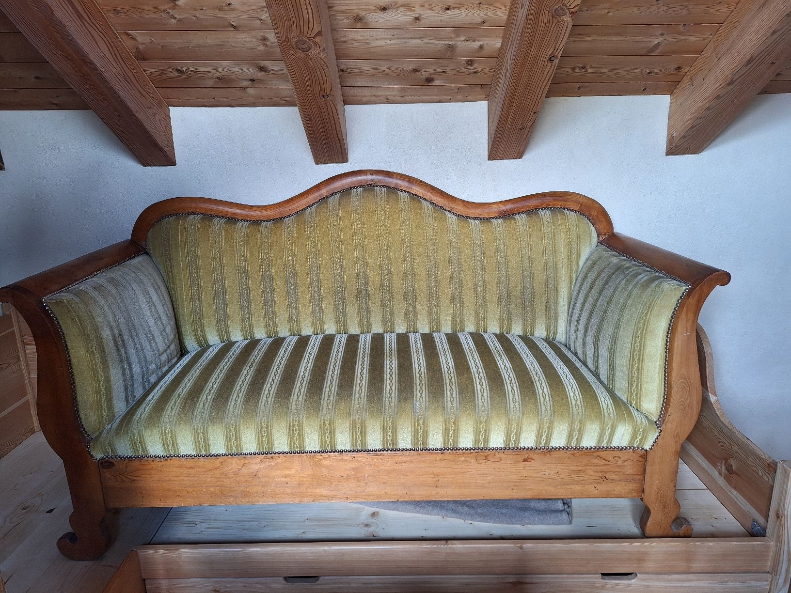 Sofas: antikes Sofa im Biedermeier-Stil – D'occasion à Glis par fragra