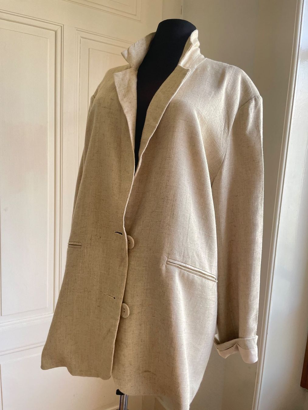 Shein Jacken: Oversized beige linen blazer (S-L) – Gebraucht aus Genève von lailas_things 2