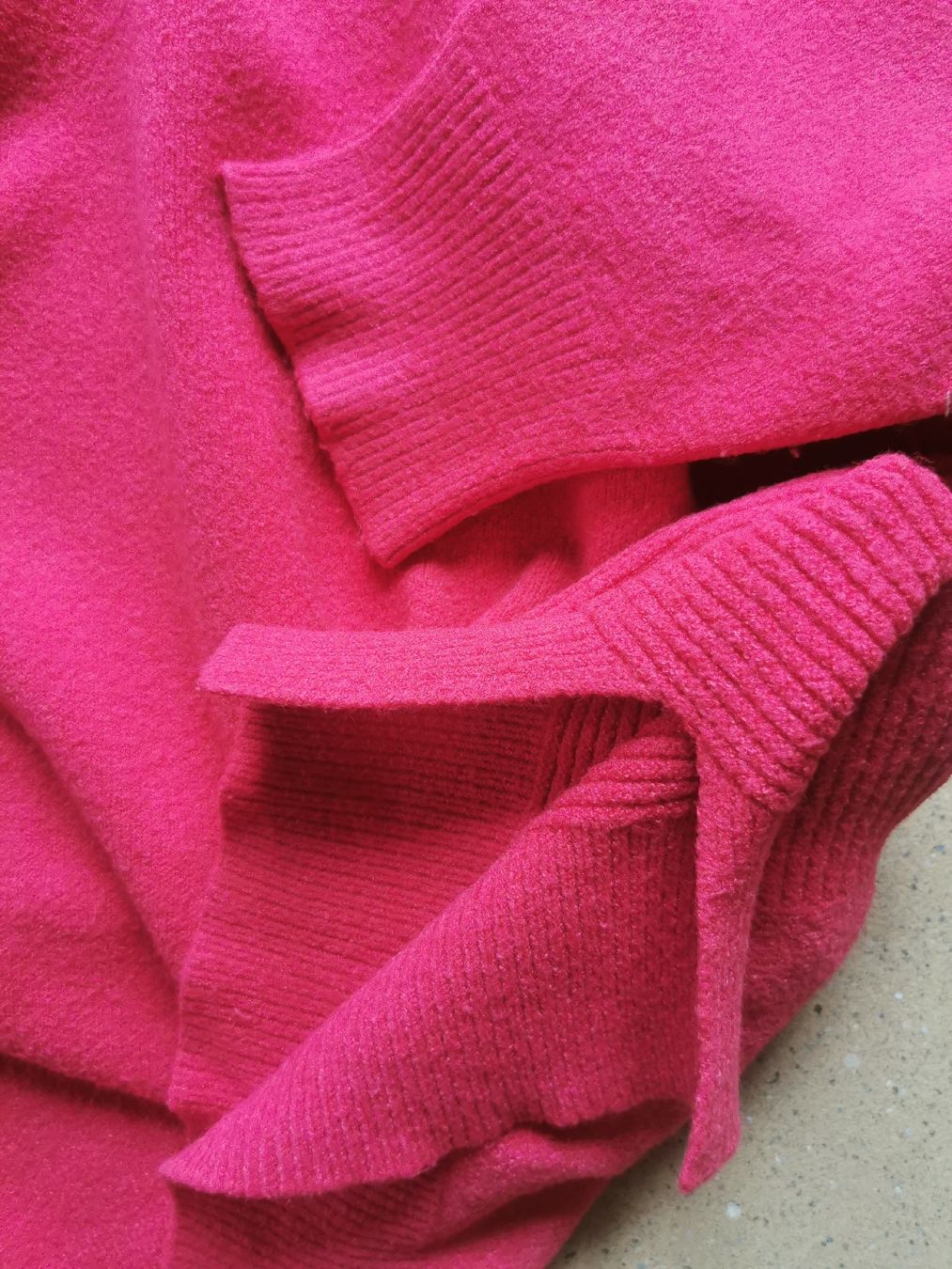 Maglioni & Felpe: Oversize Strickpullover, Gr. S/ M – Usato da Winterthur venduto da bettie01 1