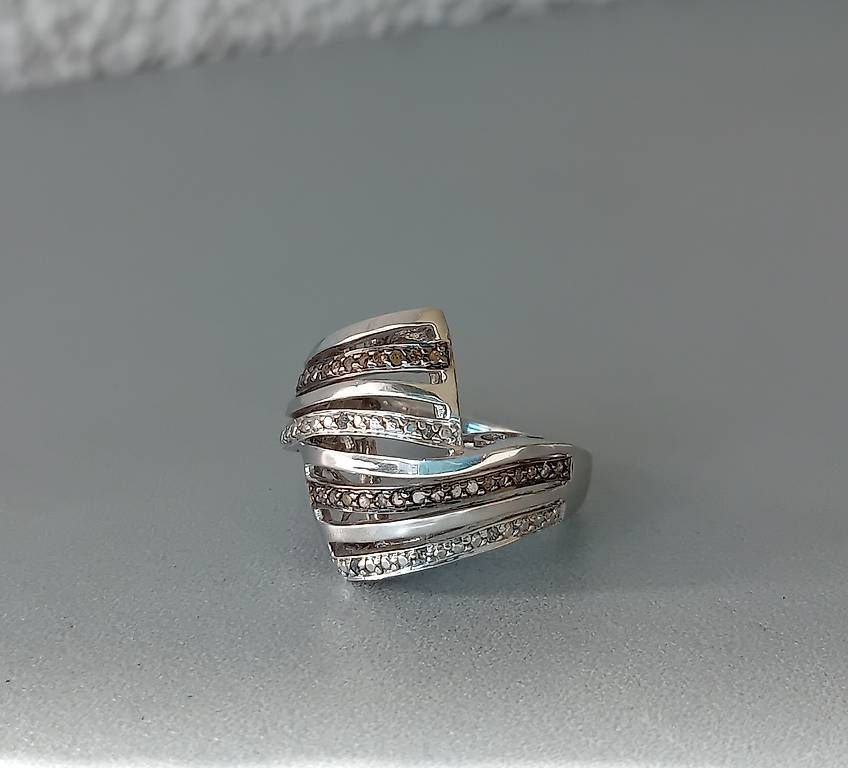 Anelli: Ring mit Diamanten in Silber – Usato da Stans venduto da wer_fd5f 4