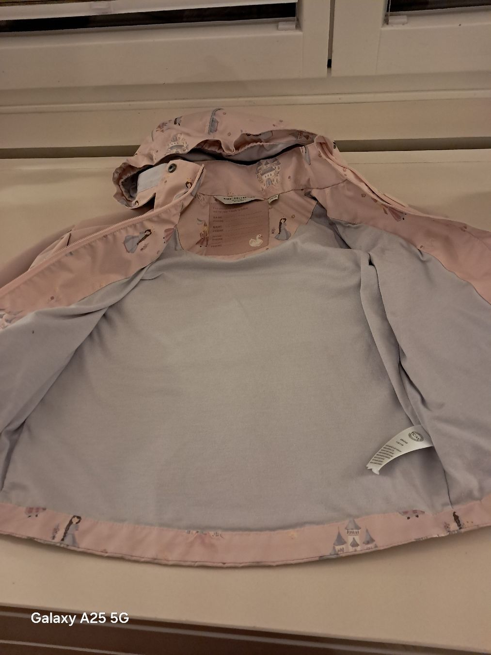 Tchibo Giacche & Cappotti: Veste imperméable fille - Taille 110/116 – Nuovo (secondo la descrizione) da Ferpicloz venduto da Clicli014 1