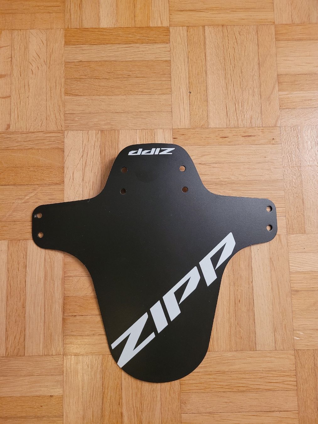 Zipp Pezzi di ricambio: Fender Zipp MTB Schutzblech – Nuovo (secondo la descrizione) da Birsfelden venduto da samurai99