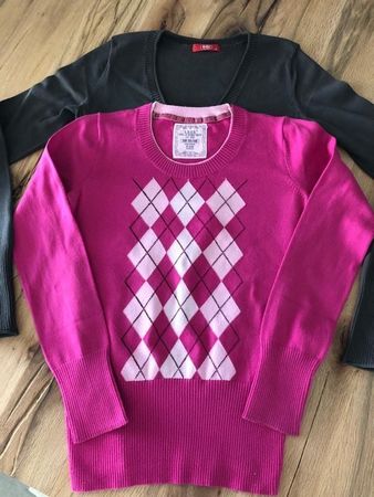 Set: zwei sehr schöne Pullover