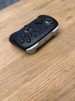 Nintendo Switch 2 Pro Controller Schwarz  wie neu
