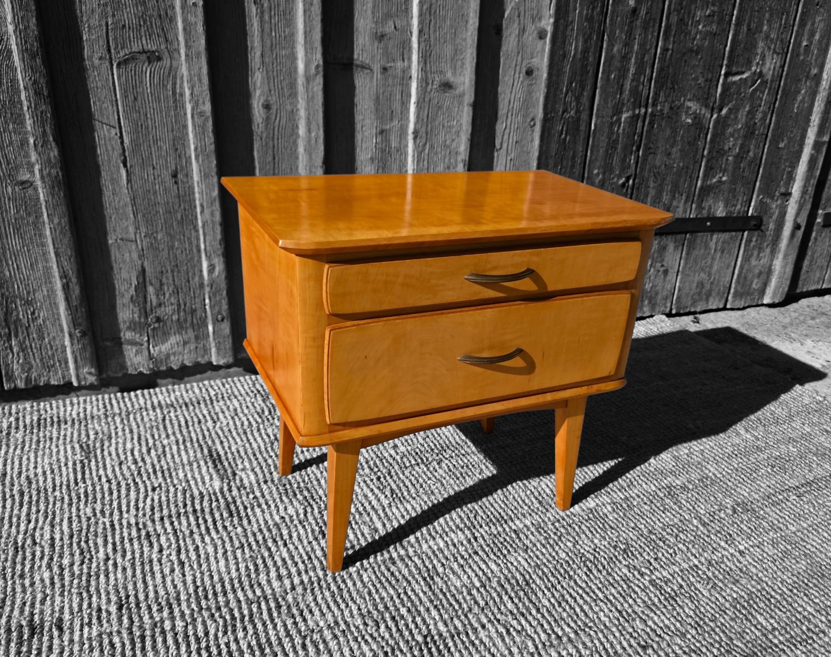 Cassettiere: Mid Century Nachttisch – Usato da Haslen AI venduto da Vintagelix