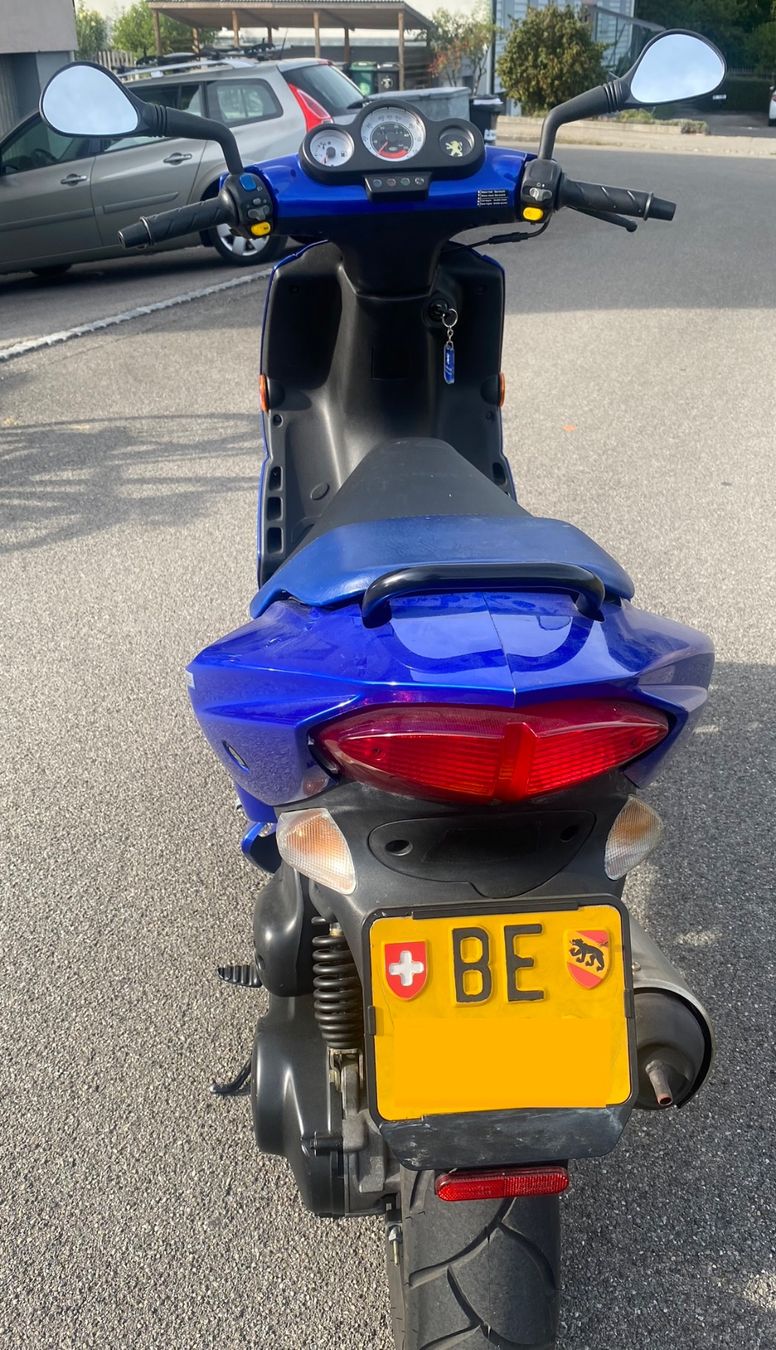 Peugeot Scooters: Wunderschöner Peugeot Speedfight 2 – Gebraucht aus Münchenbuchsee von  3