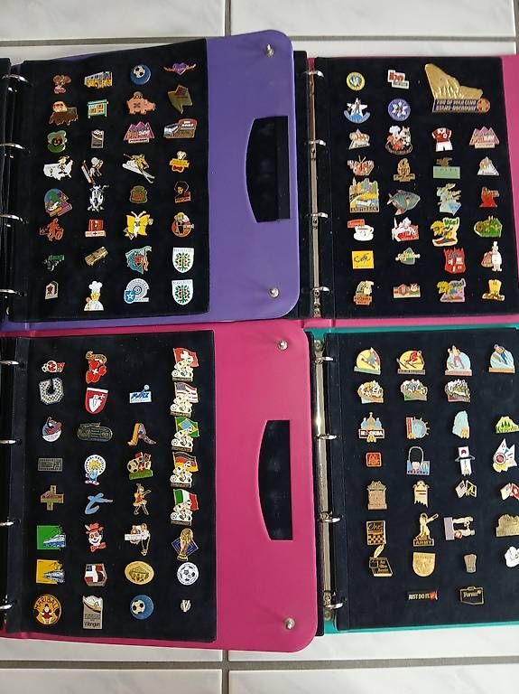 Placchette & Badge: Pin Sammlung ca 370 Stück  – Usato da Bäch SZ venduto da Retroandy