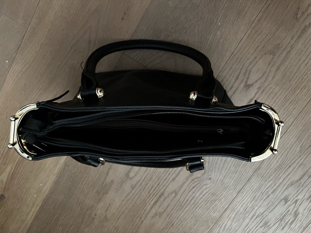 Sacs femmes: Tasche – D'occasion à Tentlingen par nol_h7pn 4