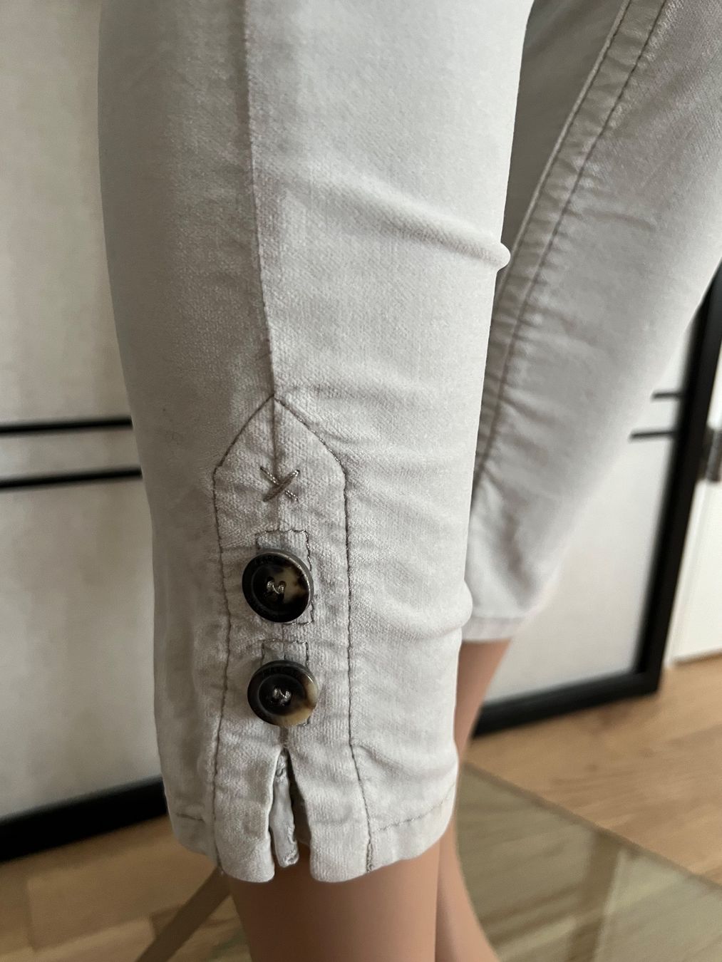 Marc Cain Pantaloni: Marc Cain Samthose, Grösse 1/34 – Usato da Bergdietikon venduto da pinkerton13 5