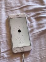 iPhone 7 defekt Displayschaden Silber
