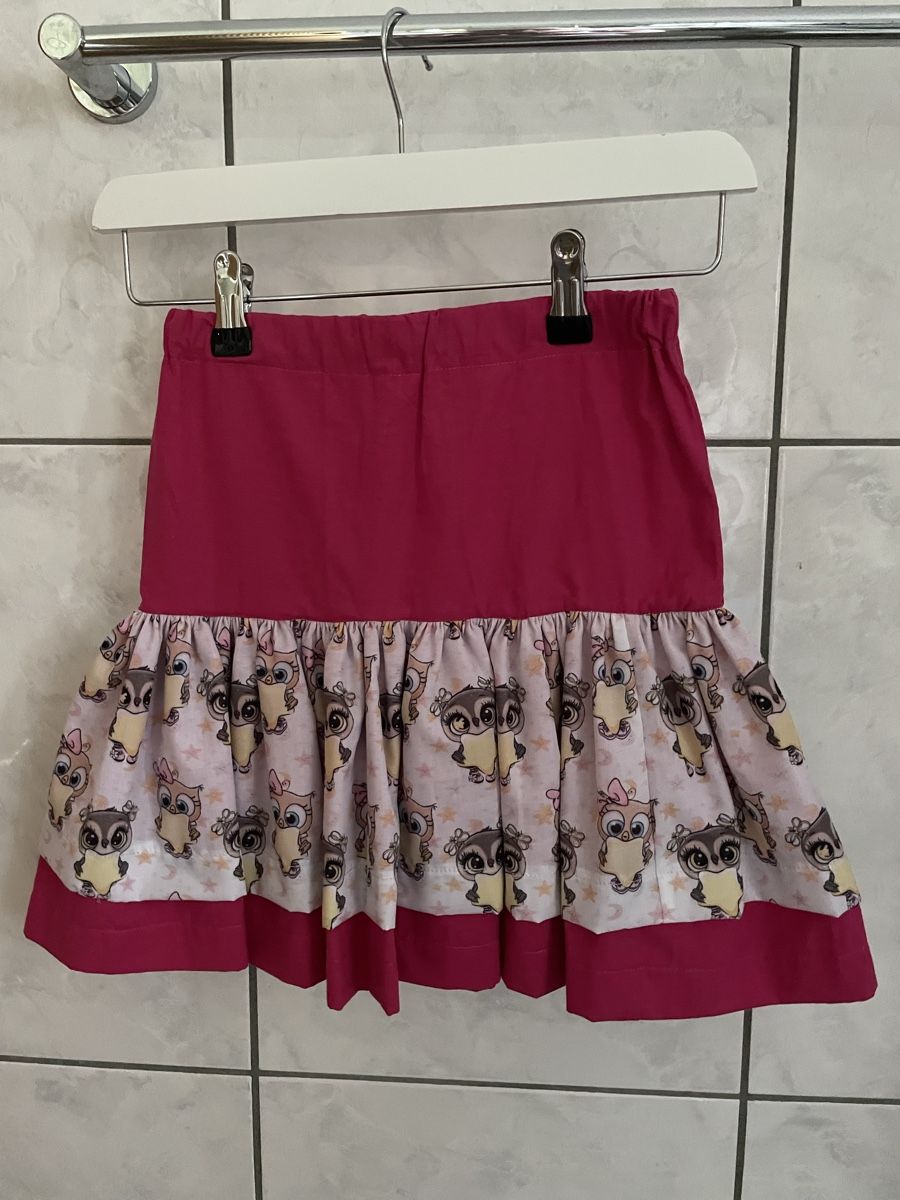 Robes et jupes: Rock mit Eulenmuster  – Neuf (Voir description) à Bäretswil par Evamaria1 1