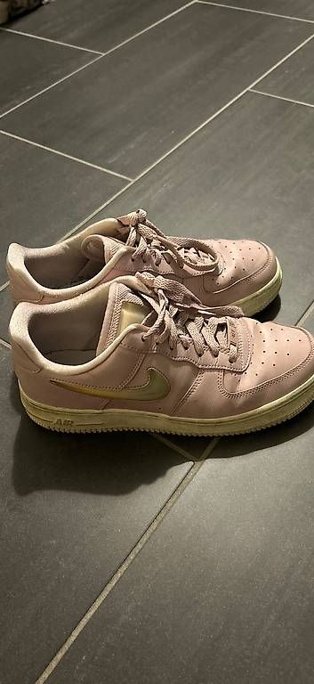 Scarpe da donna: Nike AF1 – Usato da Vaduz venduto da alina_hasler 1