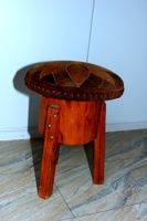 Hoher runder Lederhocker Ø 36 cm
