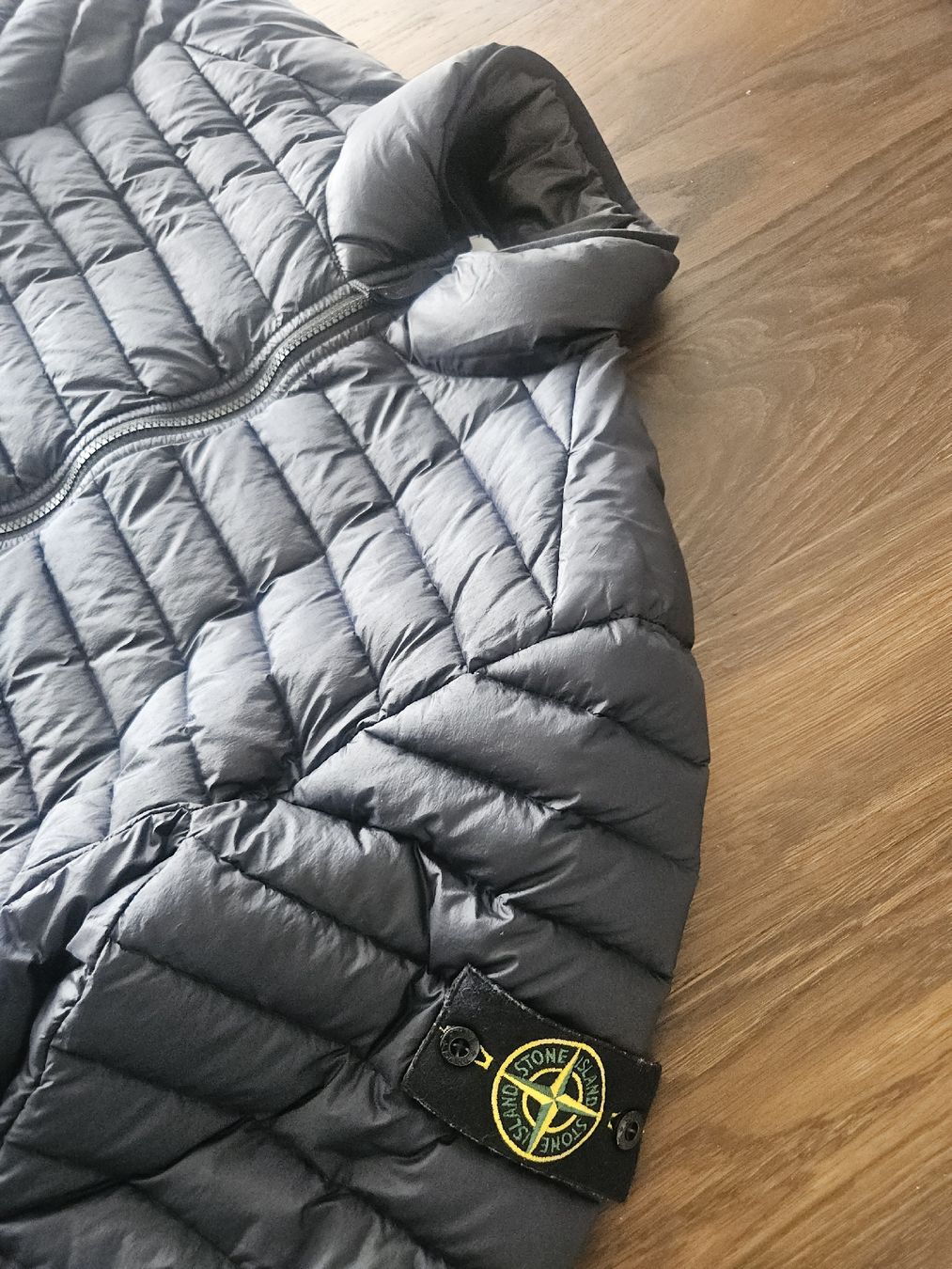 Stone Island Daunenjacke - Neu (Neu (gemäss Beschreibung)) in Aesch ZH ...