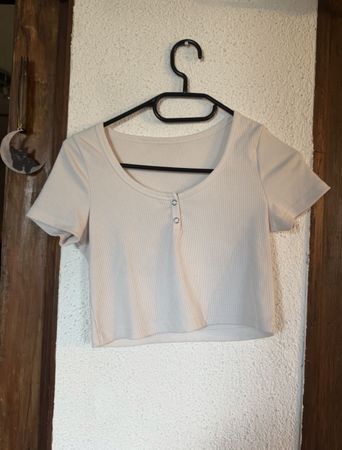 Trendiges, helles Sommer Crop Top mit Knöpfen, Grösse S