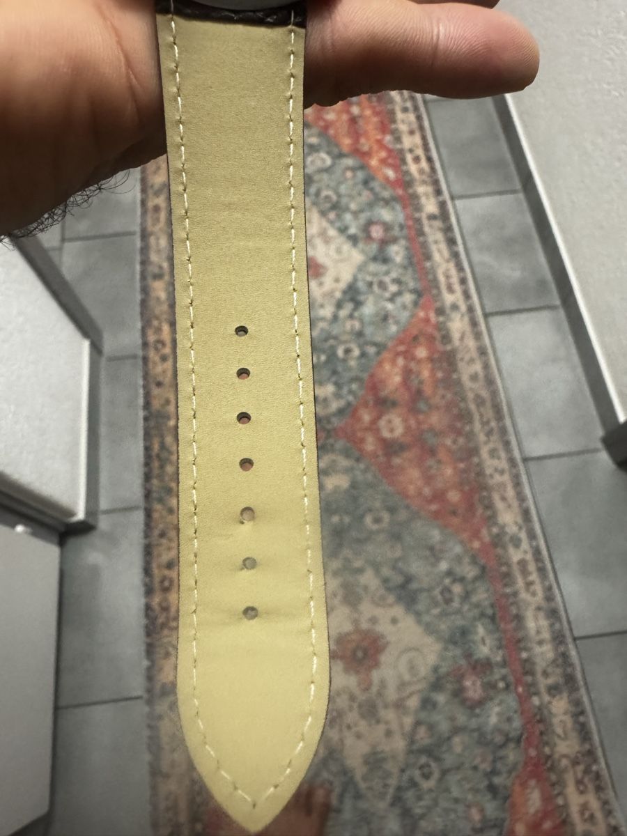 Daniel Hechter Orologi: Daniel Hechter Quarzuhr mit Lederarmband EUC! – Nuovo (secondo la descrizione) da Gerlafingen venduto da naj_vj8s 4