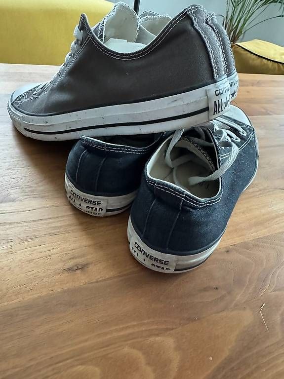 Converse Scarpe da uomo: Paires de Converse All Star – Usato da Engollon venduto da Winters91 4