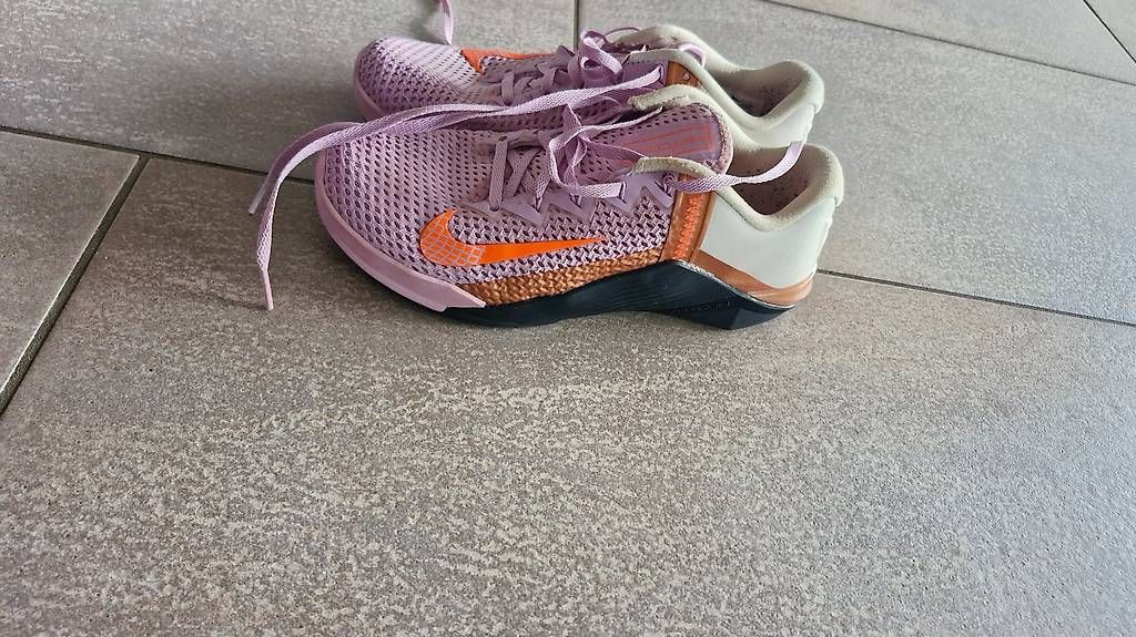 Scarpe da donna:  Nike Metcon 6  Gr. 40 – Usato da Kaltbrunn venduto da akkeber007 1