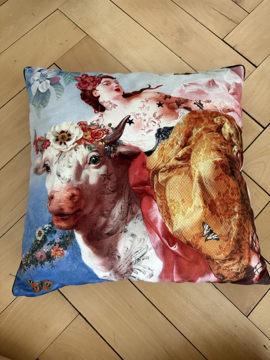 Kissen: Coussin Voglio Bene neuf  – Neu (gemäss Beschreibung) aus Genève von Pantherapwr