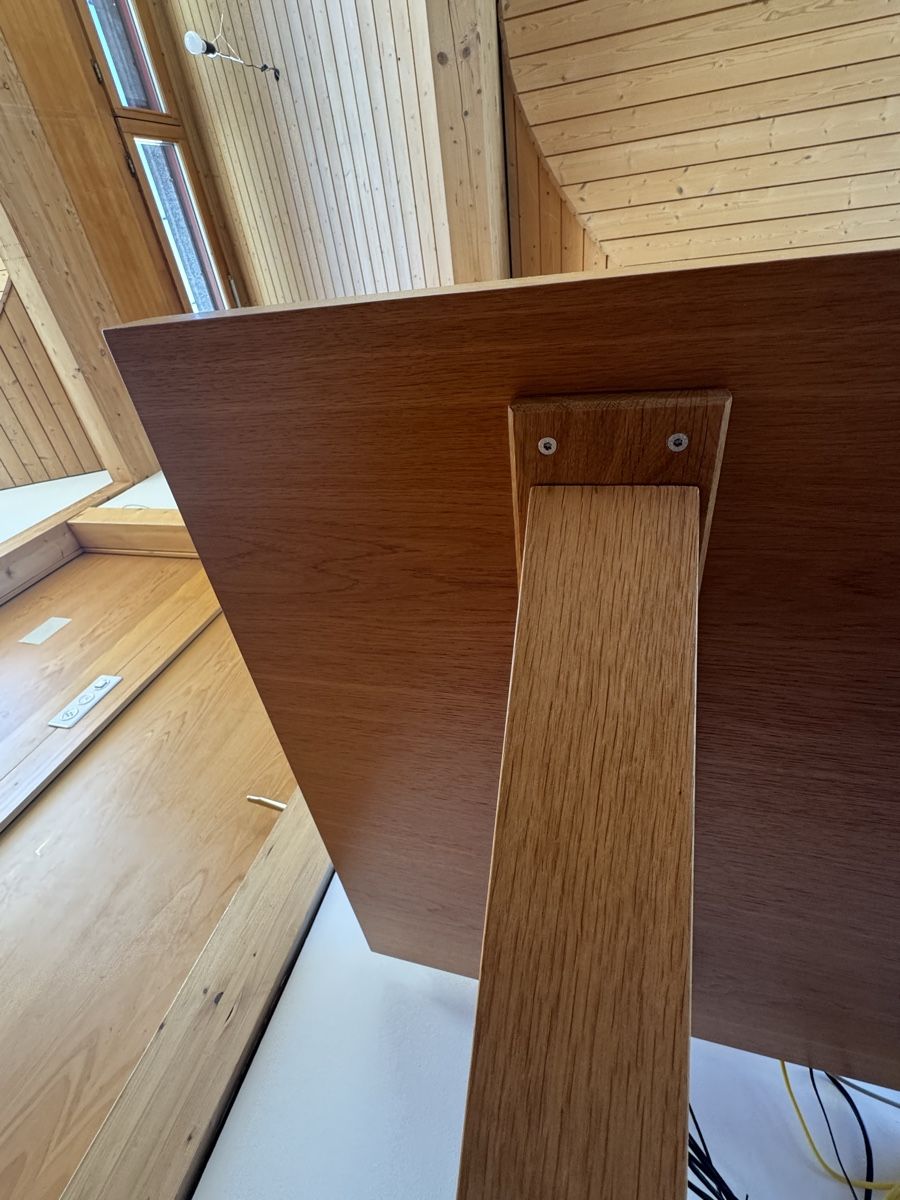 Scrivanie: Holztisch vom Schreiner – Usato da Pfäffikon SZ venduto da guetundfair 2