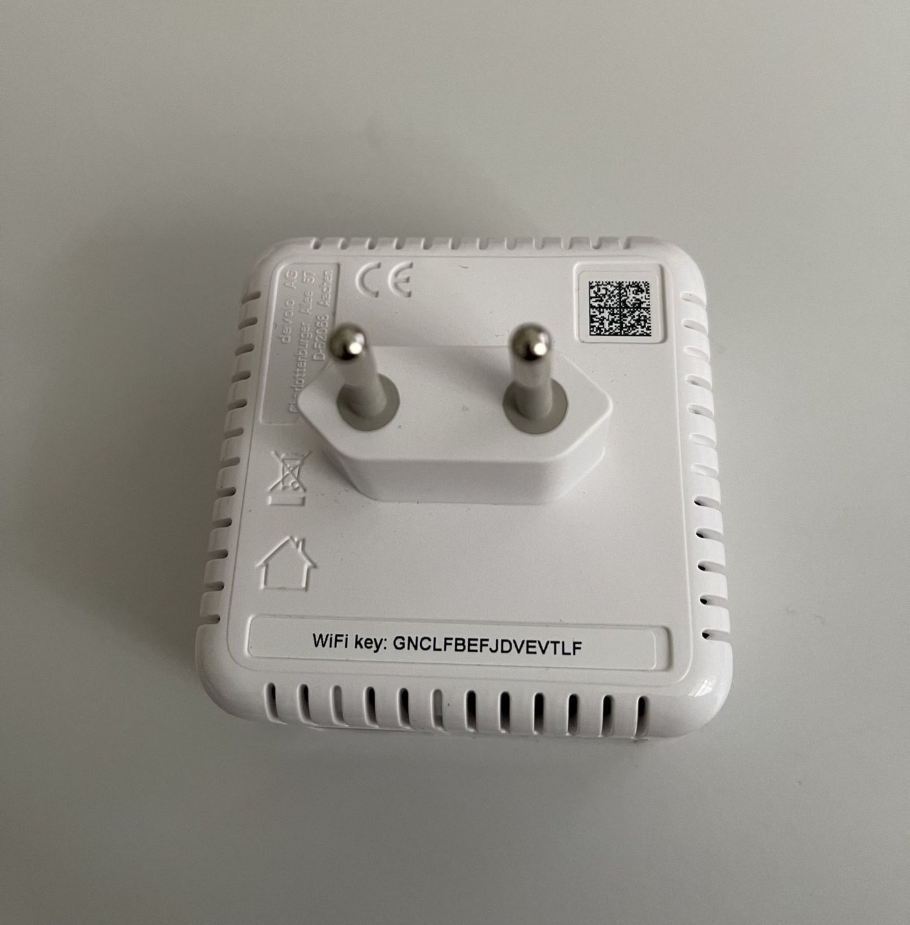 Devolo WiFi: devolo Magic 1 WiFi mini Starter Kit – Powerline WLAN Set – Usato da Ellighausen venduto da MiSola 6