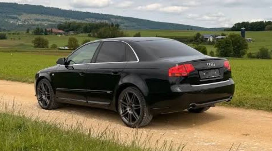 Audi Automobili: Audi A4 Limousine 3.0 V6 – Usato da Kreuzlingen venduto da inf_s7h8 2