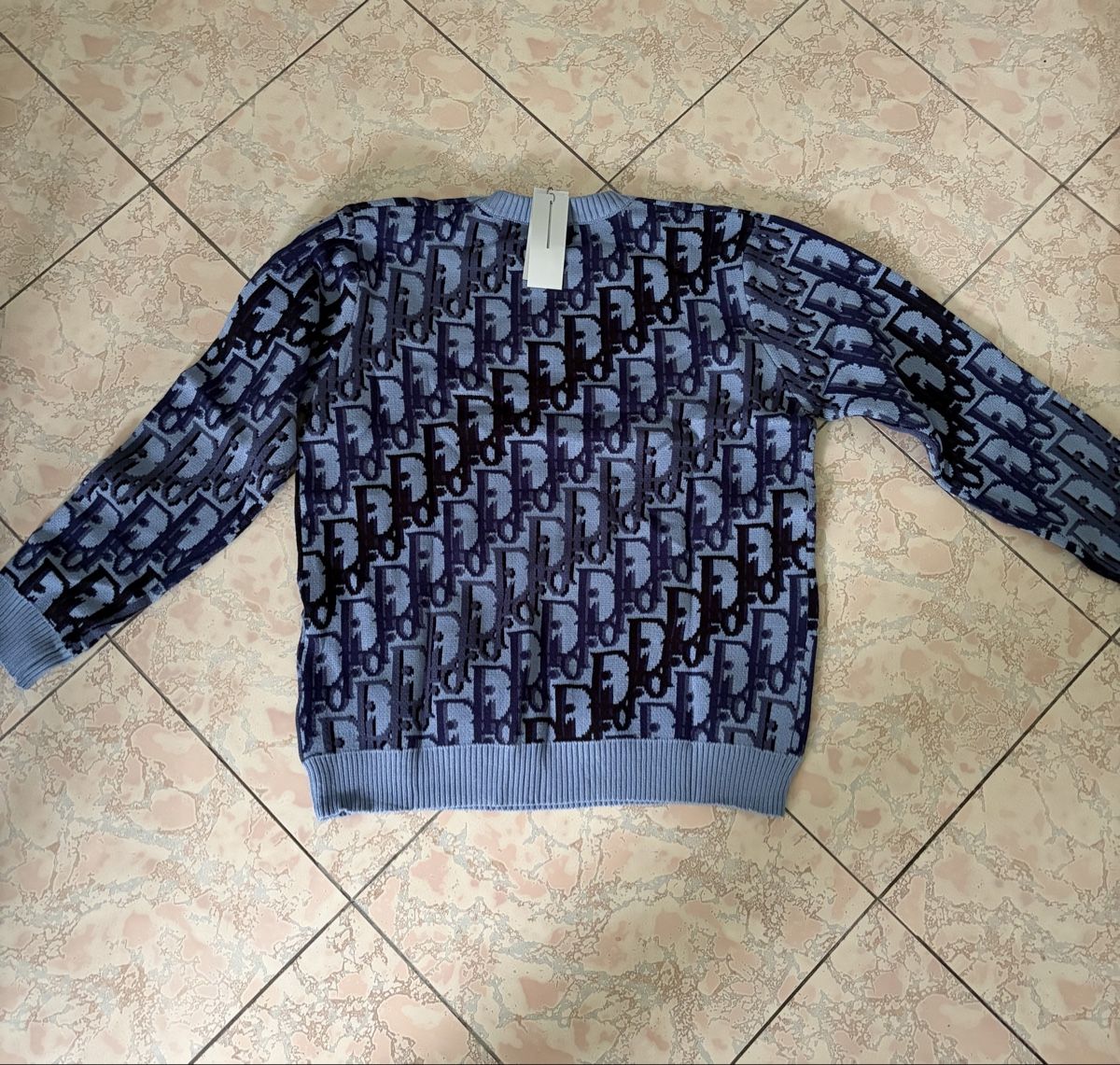 Dior Pulls & Sweat-shirts: Dior Sweatshirt in Blau – Neuf avec emballage d'origine à Moosseedorf par prodrips_ch 2