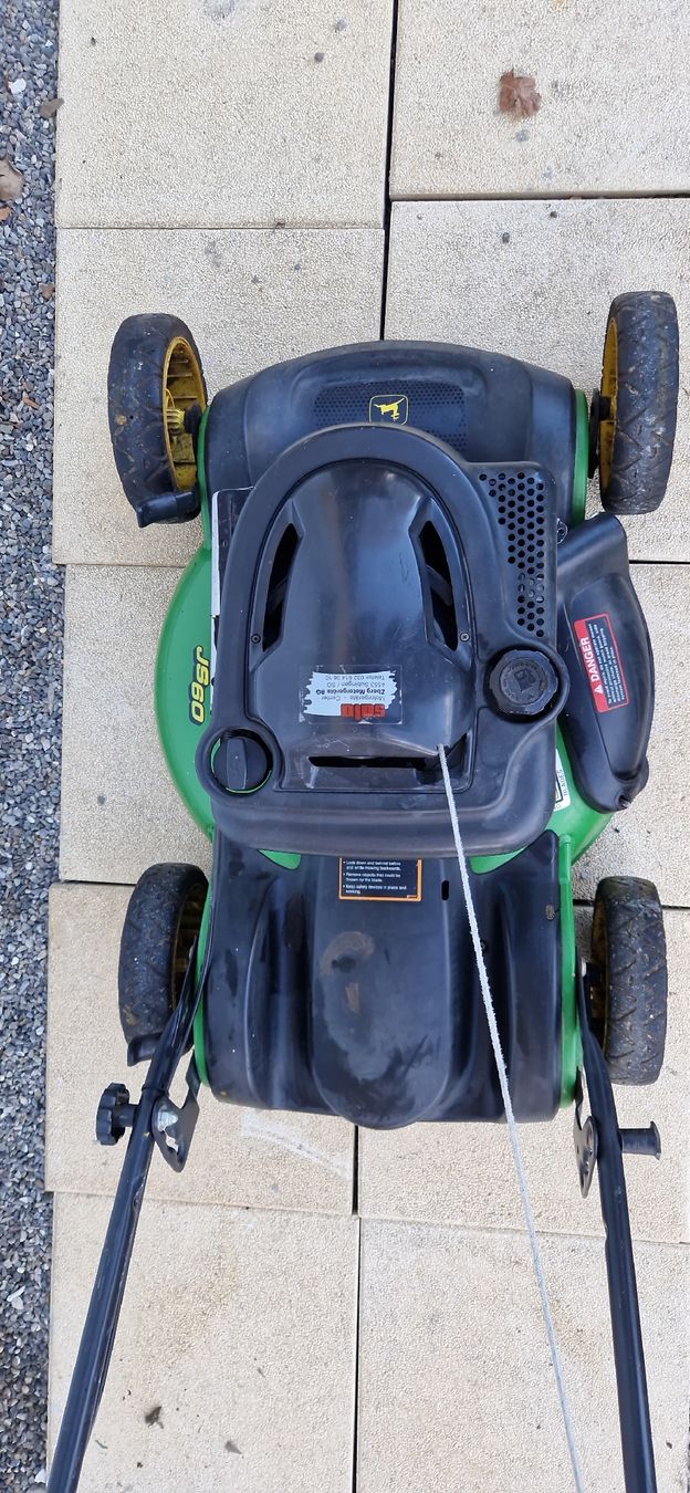 John Deere Tagliaerba: Tondeuse à gazon pro John Deere – Usato da St. Ursen venduto da cpi23 7