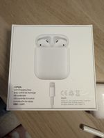 AirPods 2. Generation - Top Zustand! Inkl. Ladecase.