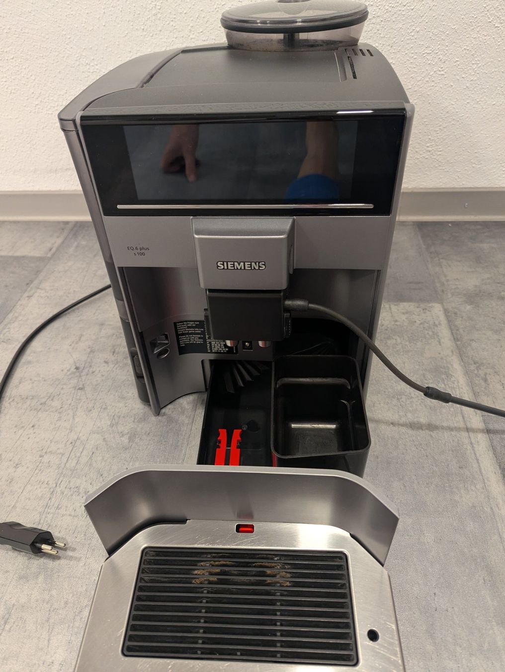 Siemens Machines à café & Machines à expresso: Siemens EQ 6 Plus Kaffeevollautomat – D'occasion à Fraubrunnen par Micm 3