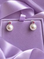 Südsee-Ohrringe mit grauen Perlen & Saphir aus 18K Weißgold