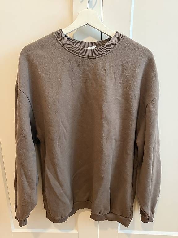 Maglioni & Felpe: Bershka Pullover Grösse S – Usato da Zürich venduto da san_7n2l