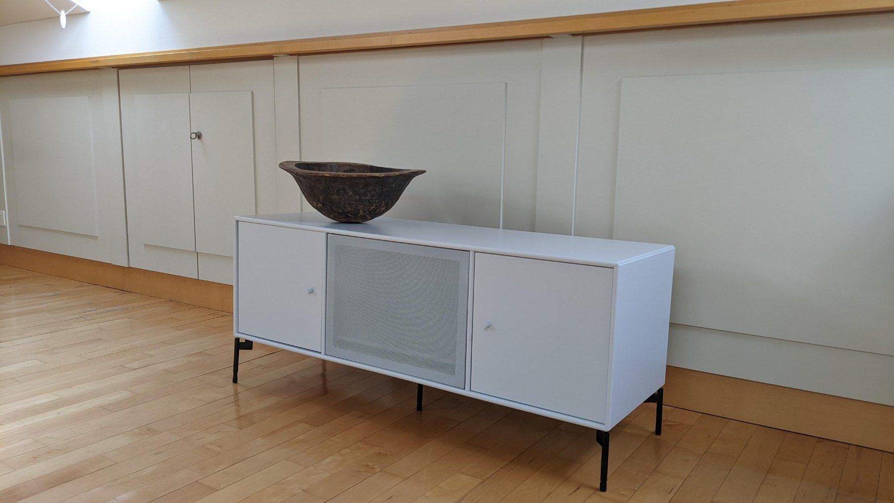 Montana Cassettiere: Montana Octave Sideboard – Usato da Münchenstein venduto da chicken3000