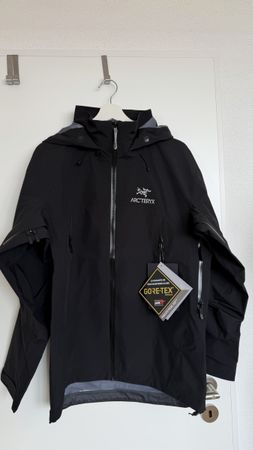 Arc'teryx Beta ARJacke Herren Schwarz Grösse XL Gore-Tex neu