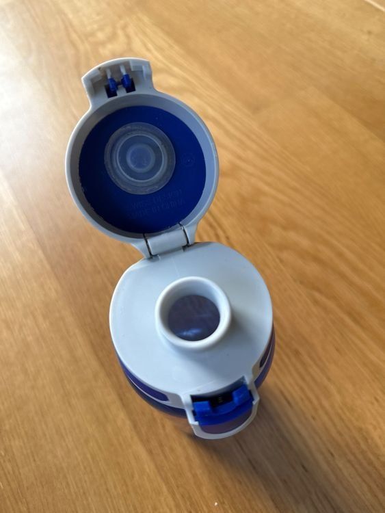 Gourdes & Thermos: Trinkflasche von Sigg – D'occasion à Zürich par Mousie 1