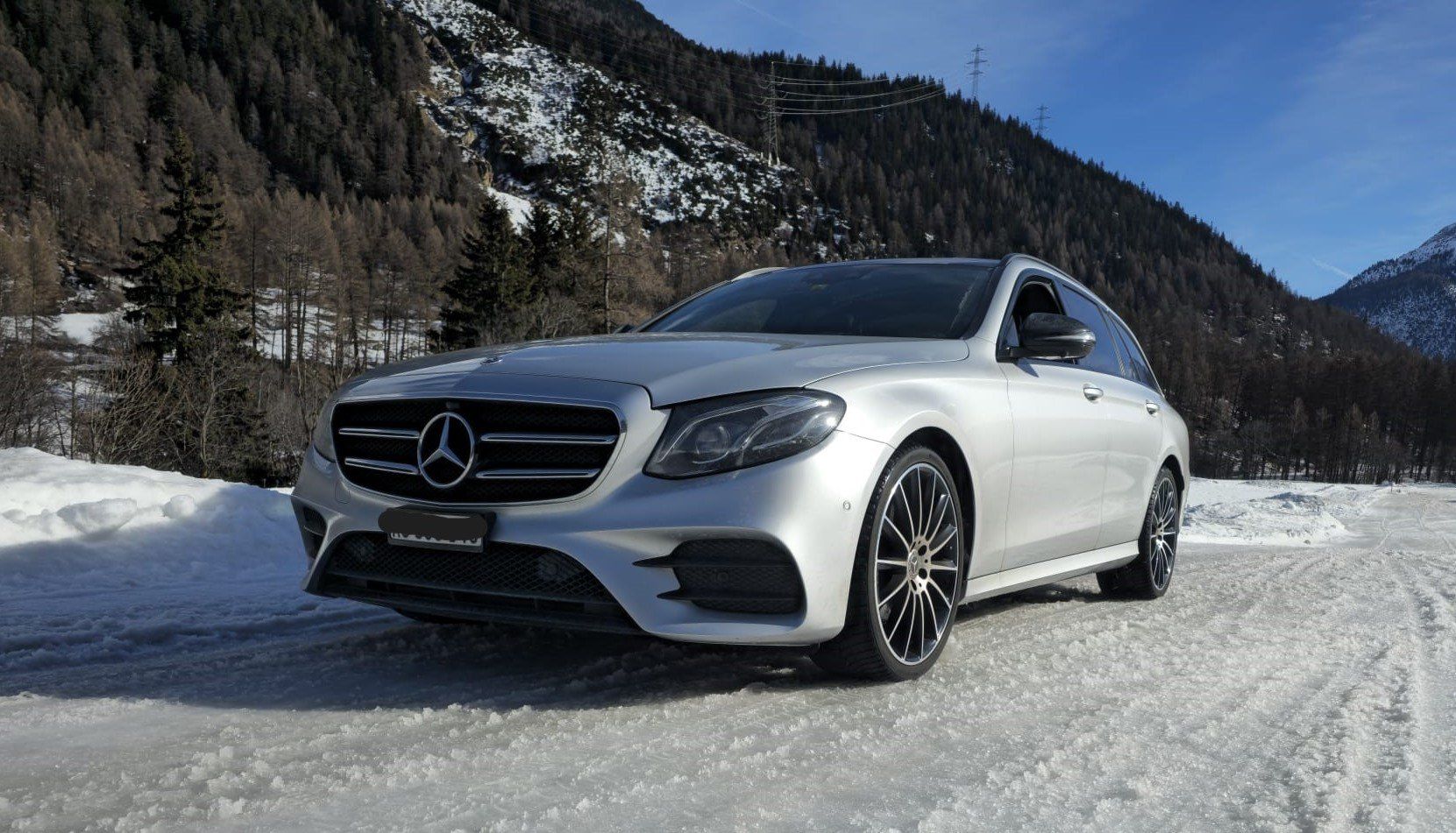 Mercedes-Benz Automobili: Mercedes E220 d 4 Matic AMG-Line – Usato da Gontenschwil venduto da RM9093