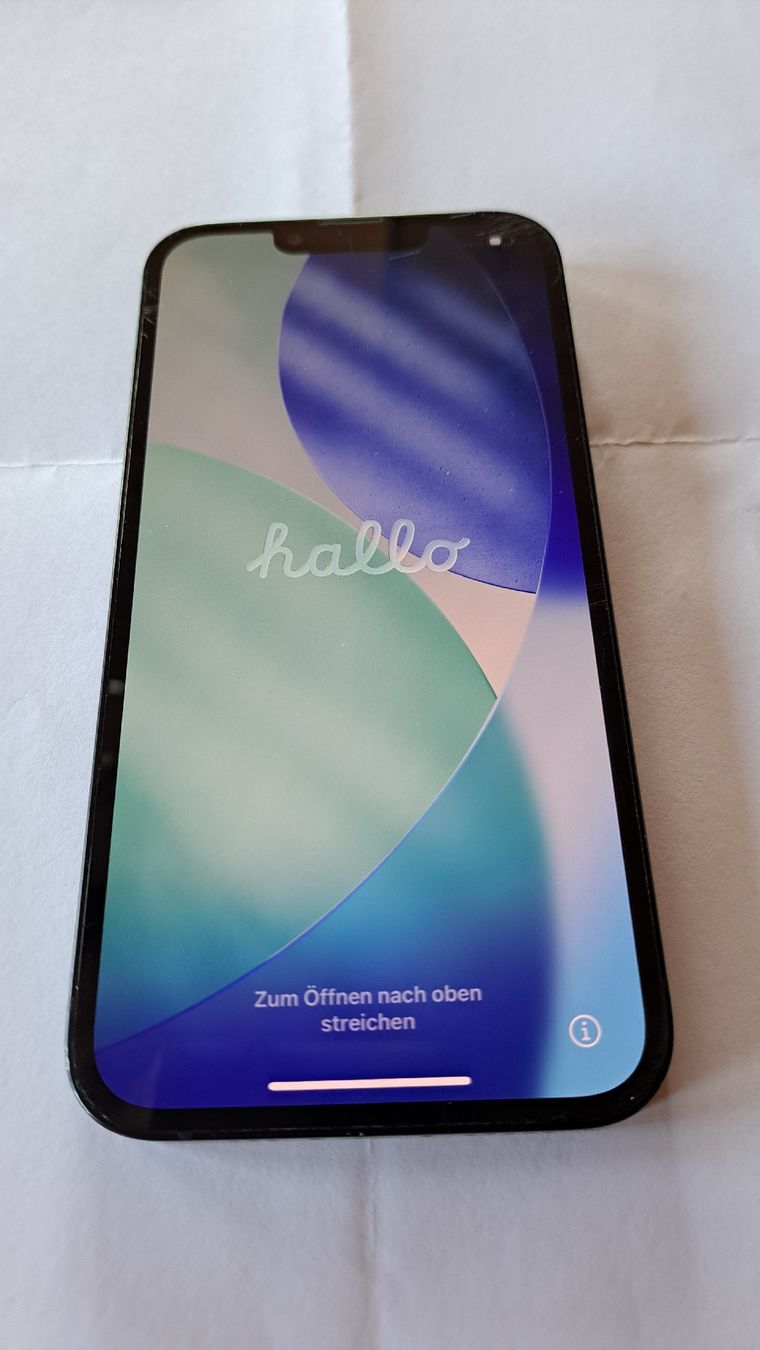 Apple Portables: iphone 13 128 GB Midnight – D'occasion à Wattenwil par Masimon